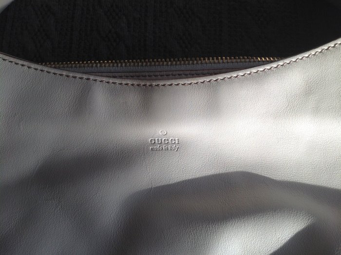 Gucci - Shoulder bag - Image 2