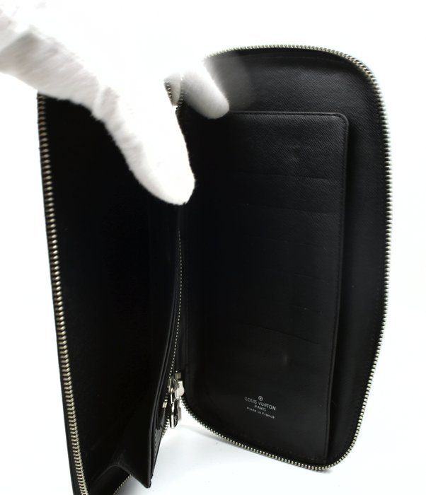 Louis Vuitton - Taiga Atoll Travel Organizer Ardoise - Long wallet - Image 7