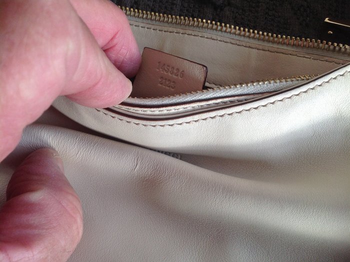 Gucci - Shoulder bag - Image 3