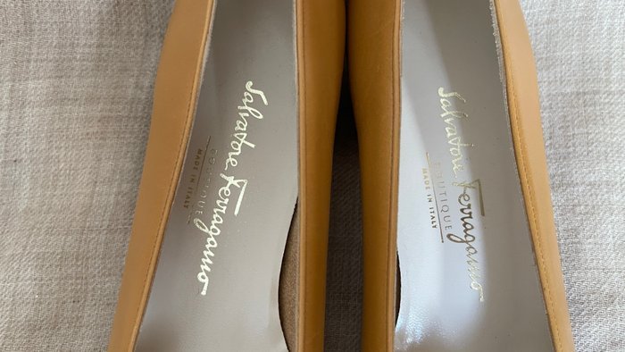 Salvatore Ferragamo - Heeled shoes - Size: EU 37.5 - Image 3