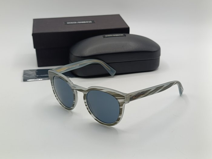 Dolce & Gabbana - DG4285 - Sunglasses