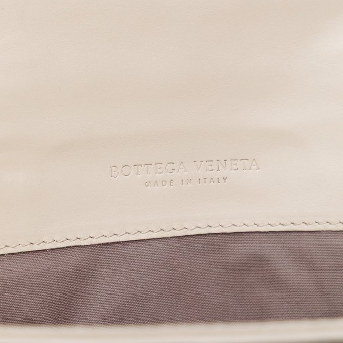 Bottega Veneta - Nappa Intrecciato Belted Tote - Bag - Image 5