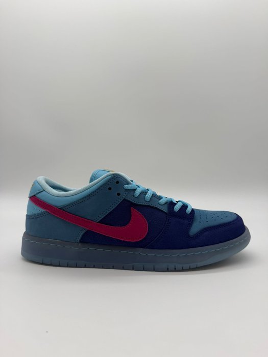 Nike - Nike SB Dunk Low Run the jewels - Sneakers - Size: EU 43