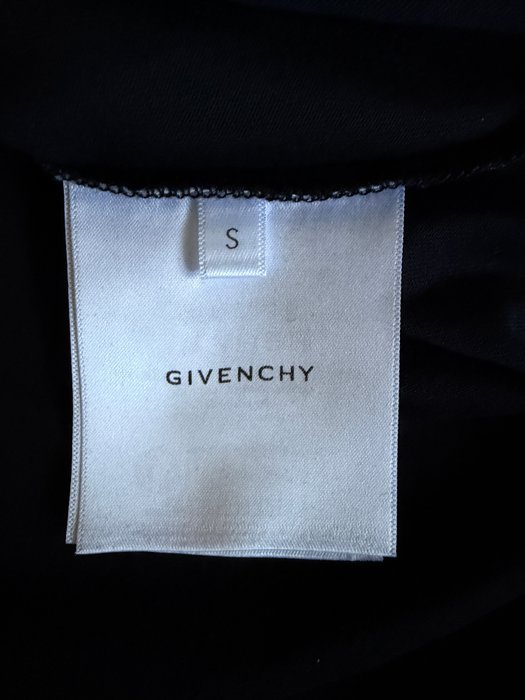 Givenchy - T-shirt - New with tags - Image 6