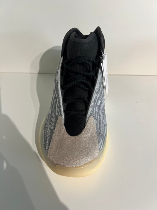 Adidas - YZY QNTM - Sneakers - Size: EU 40.5 - New with tags - Image 3