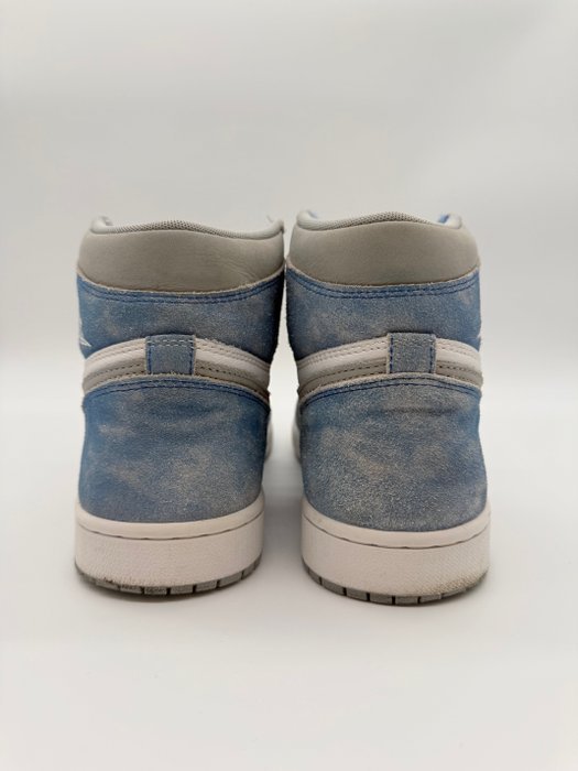 Nike - Nike Air Jordan 1 Retro High Hyper Royal Smoke Grey - Sneakers - Size: EU 43 - Image 4