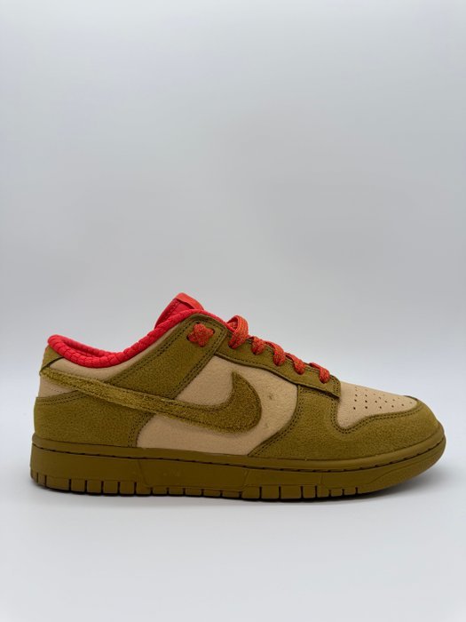 Nike - Nike Dunk Low Bronzine Sesame Picante Red - Sneakers - Size: EU 44.5