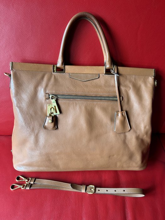 Prada - Shoulder bag