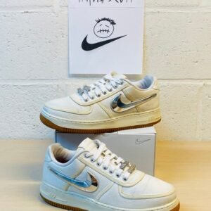 Nike - Nike x Travis Scott - Sneakers - Size: EU 41