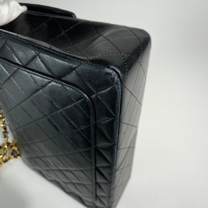 Chanel - Timeless Classic Flap Medium - Shoulder bag - Image 8