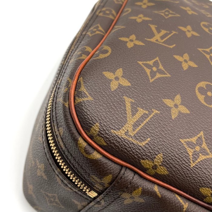Louis Vuitton - Excursion - Handbag - Image 7
