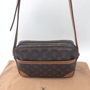 Louis Vuitton - Trocadero - Handbag
