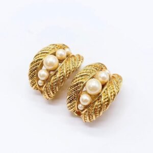 Christian Dior - Clip-on earrings Gold-plated Pearl