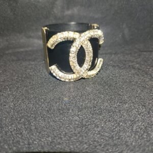Chanel - Bracelet - Chanel Black Resin CC Cuff Bracelet with Baguette and Princess Cut Strass. Resin, Metal Synthetic gemstone - Synthetic gemstone