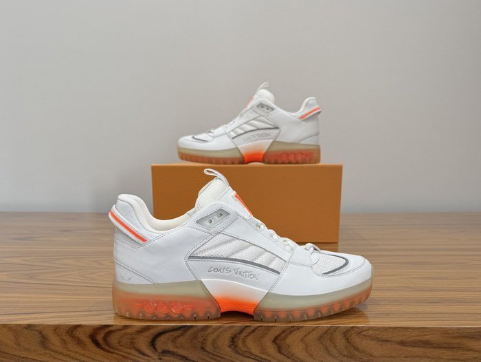 Louis Vuitton - A View - Sneakers - Size: EU 40.5 - Image 3
