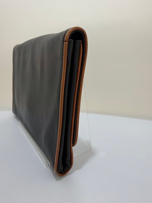 Céline - Vintage Carriage Flap Clutch - Calfskin - Black - Clutch bag - Image 3