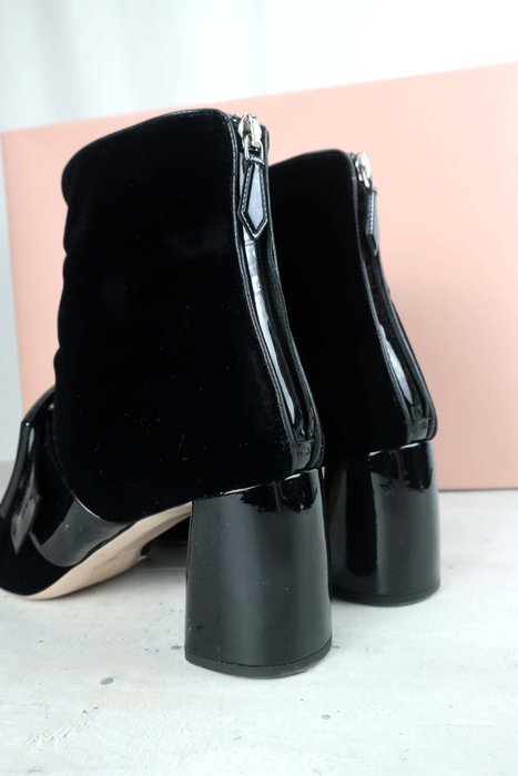 MIU MIU - Black Velvet/Patent Buckle Ankle Booties - Ankle boots - Size: EU 39.5 - Image 2