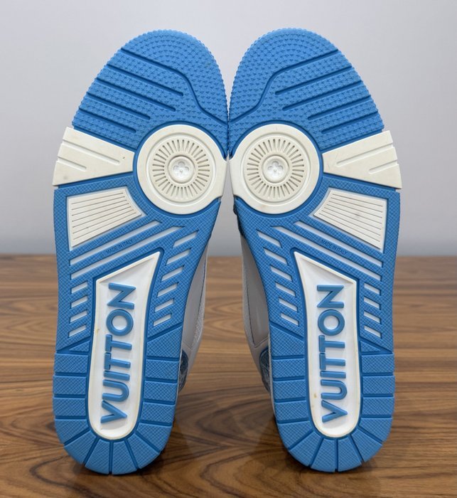 Louis Vuitton - LV Trainer Monogram Denim - Sneakers - Size: EU 43.5 - Image 8