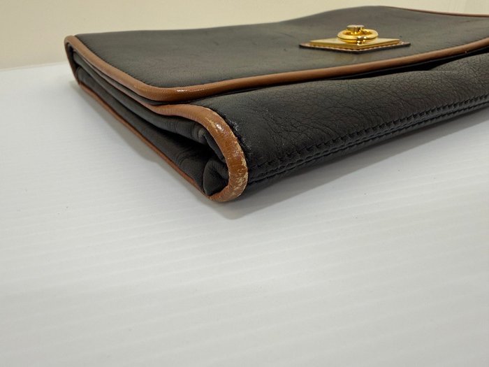 Céline - Vintage Carriage Flap Clutch - Calfskin - Black - Clutch bag - Image 5