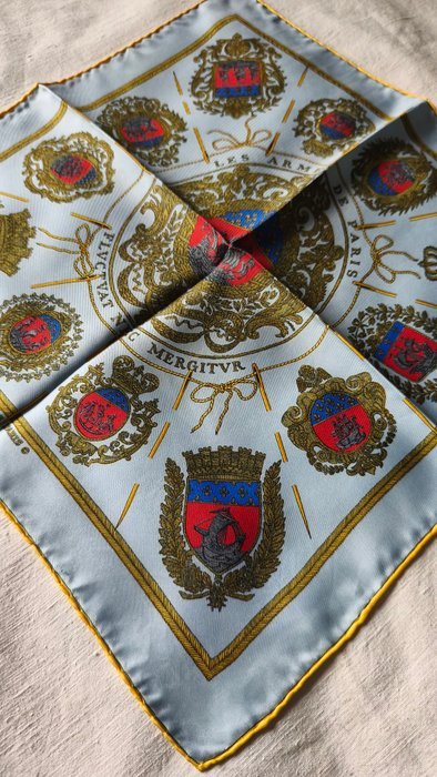 Hermès - LES ARMES DE PARIS by Hugo Grygkar. Gavroche - Foulard - Image 7