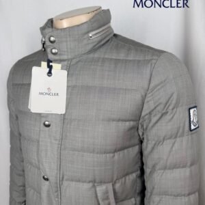 Moncler - Down jacket