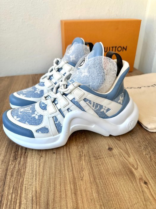 Louis Vuitton - Sneakers - Size: EU 38 - Image 6