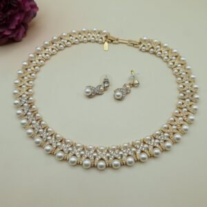 Camrose & Kross - 22 Kt. gold plated - 2 piece jewellery set - Jackie Bouvier kennedy