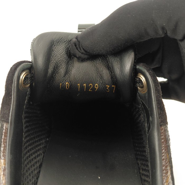 Louis Vuitton - Sneakers - Size: EU 37 - Image 4
