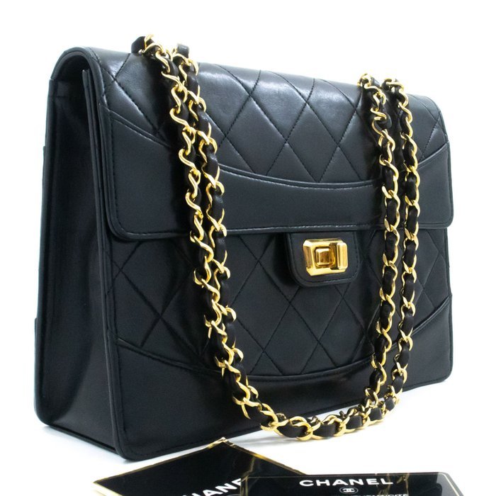 Chanel - Shoulder bag