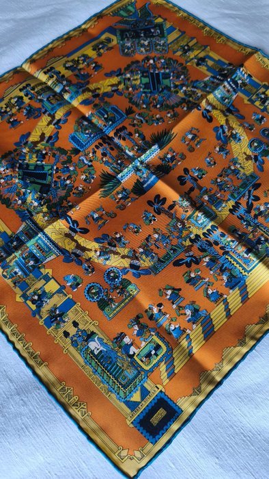 Hermès - ASTRES ET SOLEILS by Annie Faivre. Gavroche - Foulard - Image 6