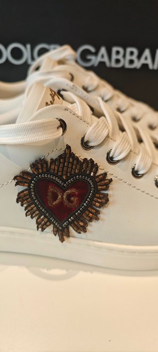 Dolce & Gabbana - Heart patch leather sneakers - Sneakers - Size: EU 39 - New with tags - Image 4