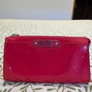 Louis Vuitton - Vernis Trousse Cosmetic Pouch - Clutch bag