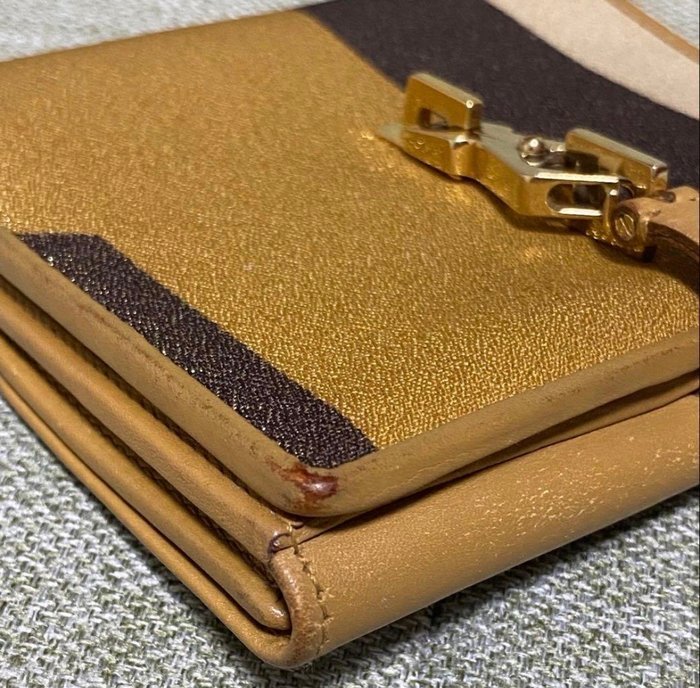Gucci - Bi-fold wallet - Image 7