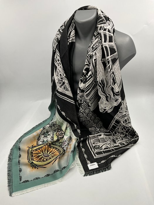 Burberry - St Paulo -ENGLAND /LONDON,XXL double face - Stole (Shawl)
