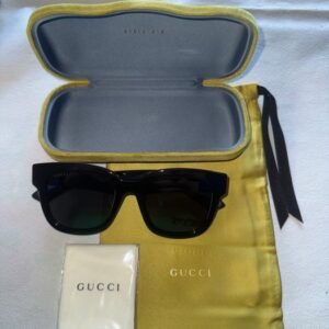 Gucci - Sunglasses