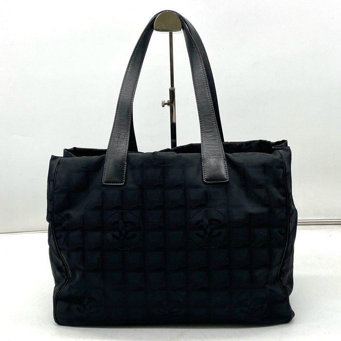 Chanel - Handbag