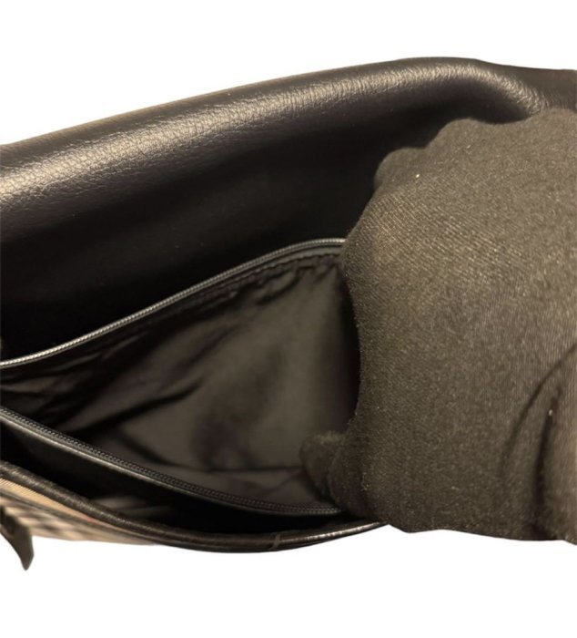 Burberrys - Shoulder bag - Image 7