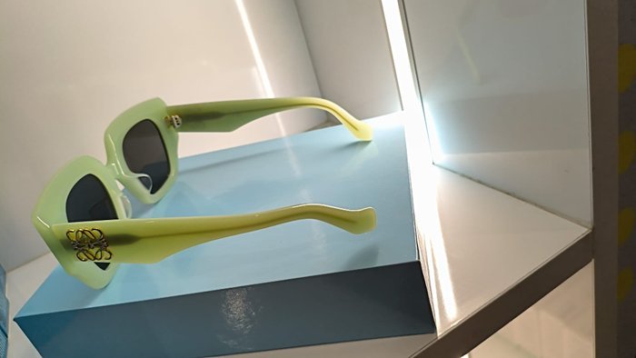 Loewe - LW40129U 95A 50 22 140 LOEWE - Sunglasses - Image 5