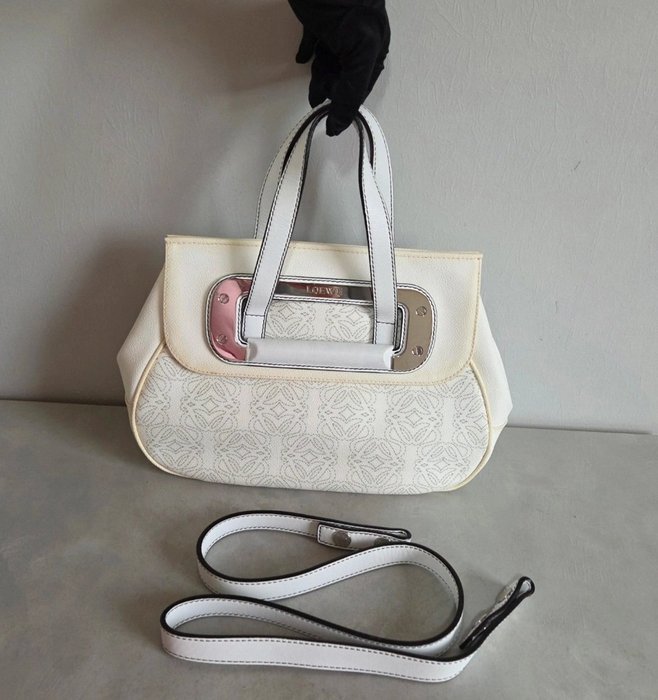 Loewe - Handbag - Image 2