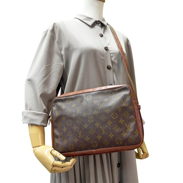Louis Vuitton - Shoulder bag - Image 4
