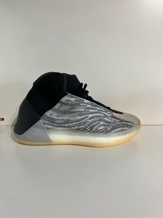 Adidas - YZY QNTM - Sneakers - Size: EU 40.5 - New with tags - Image 4