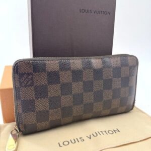 Louis Vuitton - Zippy - Wallet
