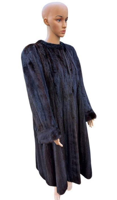 Artisan Furrier - Fur coat - Image 3