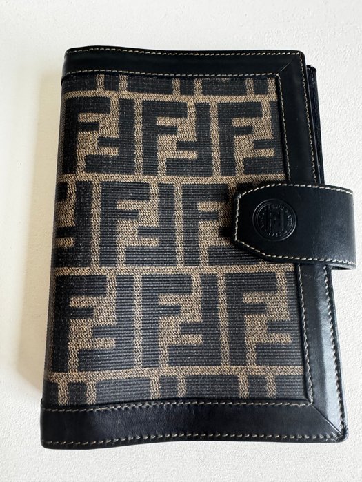 Fendi - Agenda cover - Image 8