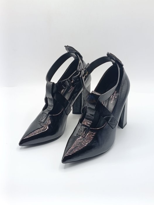 Louis Vuitton - Pumps - Size: EU 37