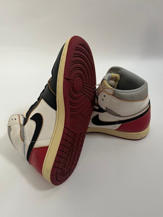 Air Jordan - Air Jordan 1 High - High-top trainers - Size: EU 43 - Image 3