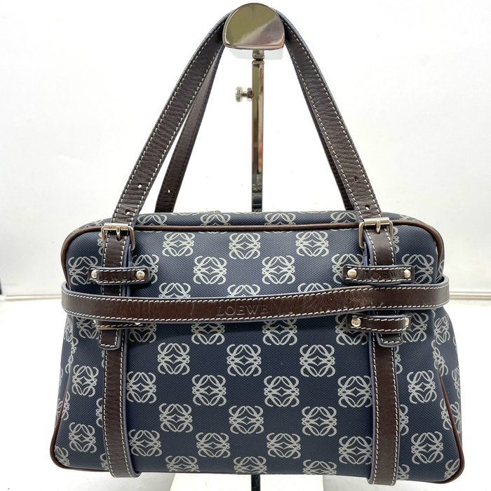 Loewe - Handbag - Image 3