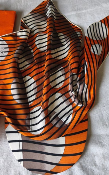 Hermès - Pointu Cap Orange H2O by Bali Barret - Foulard - Image 6