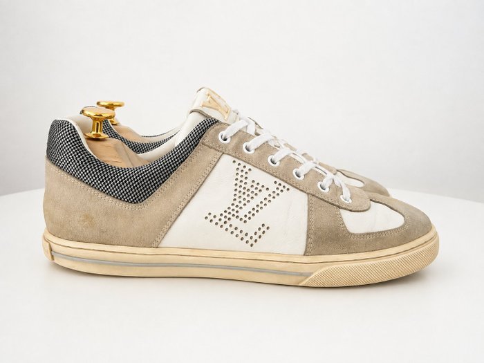 Louis Vuitton - Flat shoes - Size: EU 41