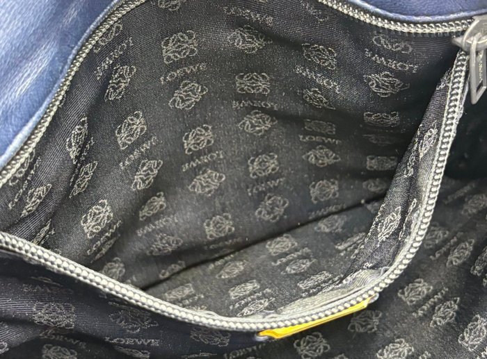 Loewe - Crossbody bag - Image 7